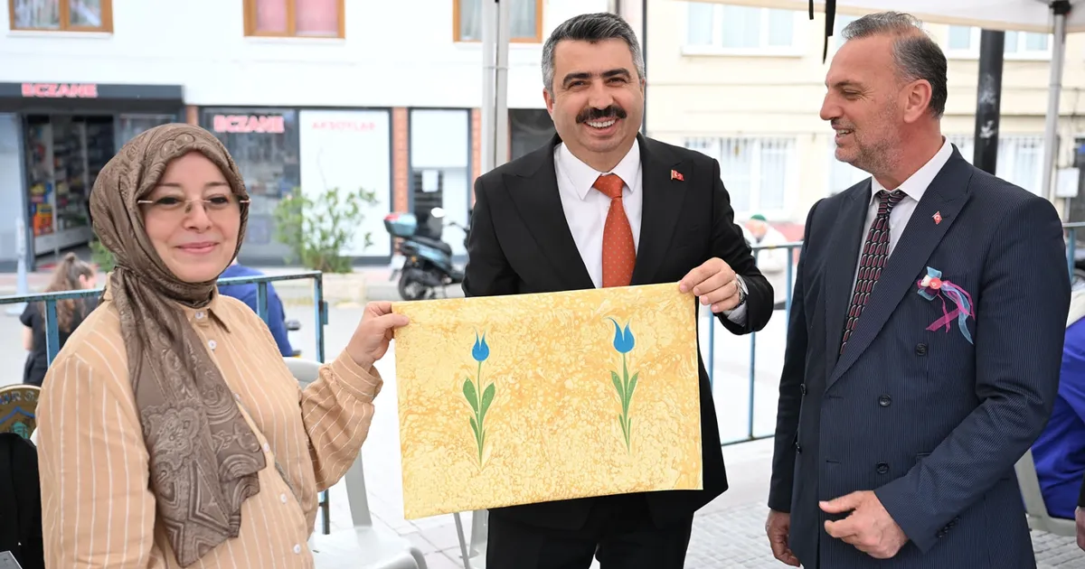 6-asirlik-gelenek-bursa-yildirimda-yasatiliyor-RXllKii9.webp