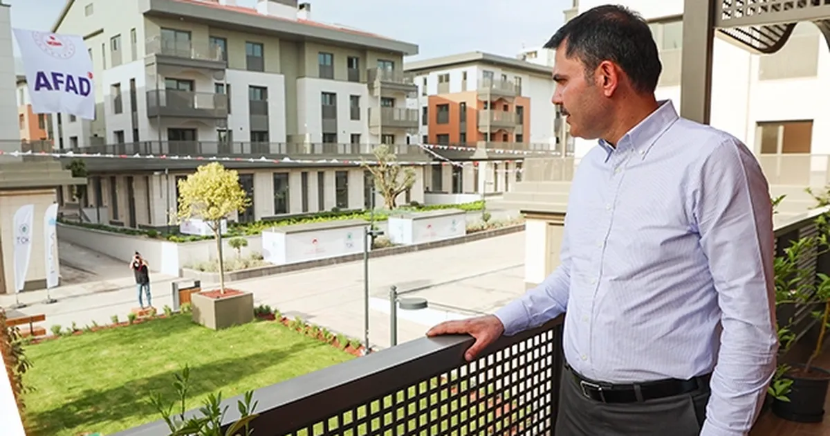 bakan-kurum-250-bininci-konut-haziranda-teslim-edilecek-E2nU2uXY.webp