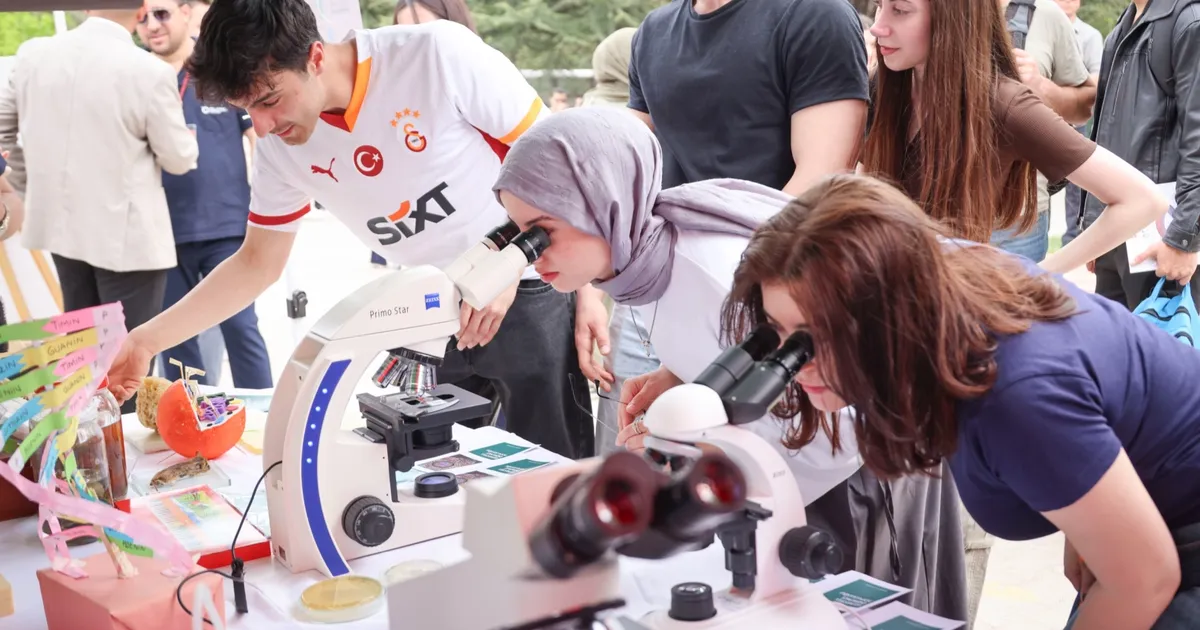 bilecikte-3-bilim-ve-kultur-senligine-coskulu-start-lc1piMxg.webp