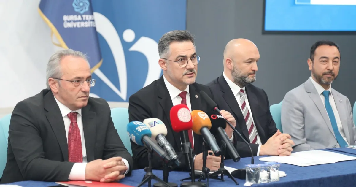 btuden-liselilere-iki-dev-proje-akademisyenler-okullarda-ogrenciler-universitede-jTAyU1mQ.webp