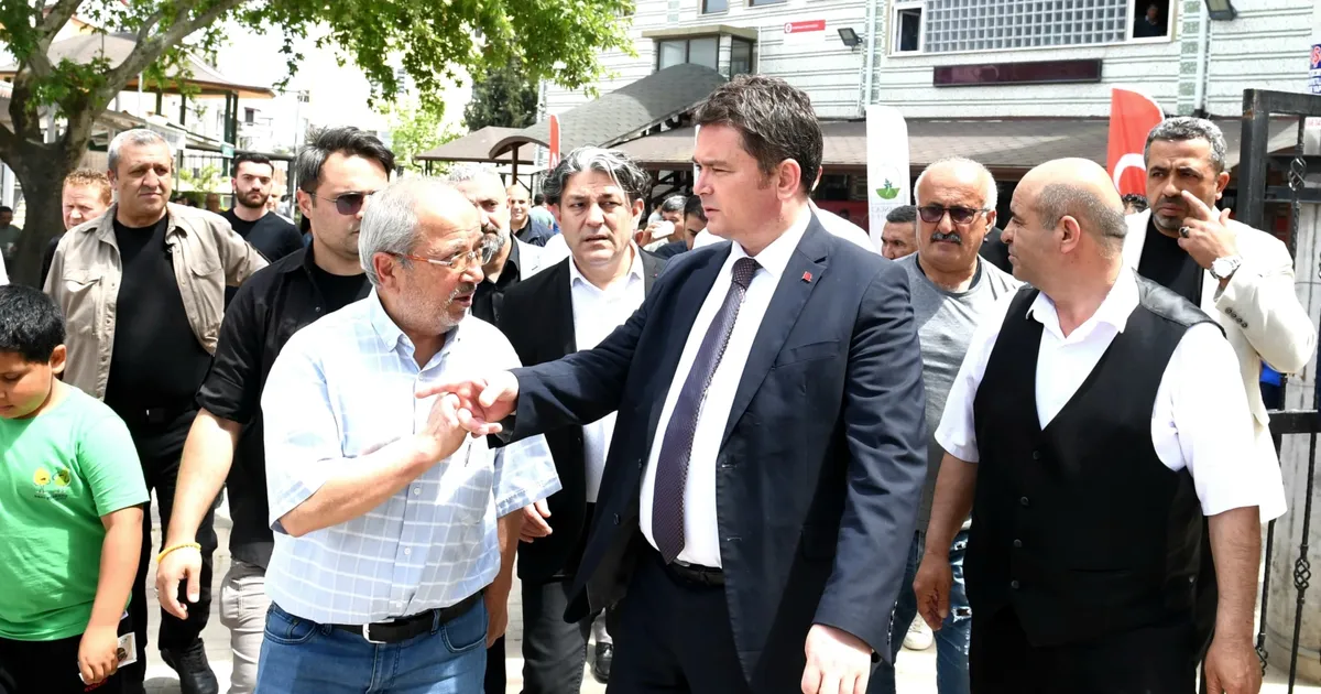 bursa-osmangazide-baskan-aydin-gunestepe-sakinleriyle-bulustu-ZX6KvjER.webp