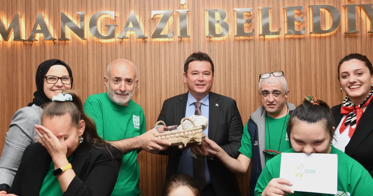 bursa-osmangazide-engelli-bireyler-sordu-baskan-aydin-cevapladi-67xaX89F.webp