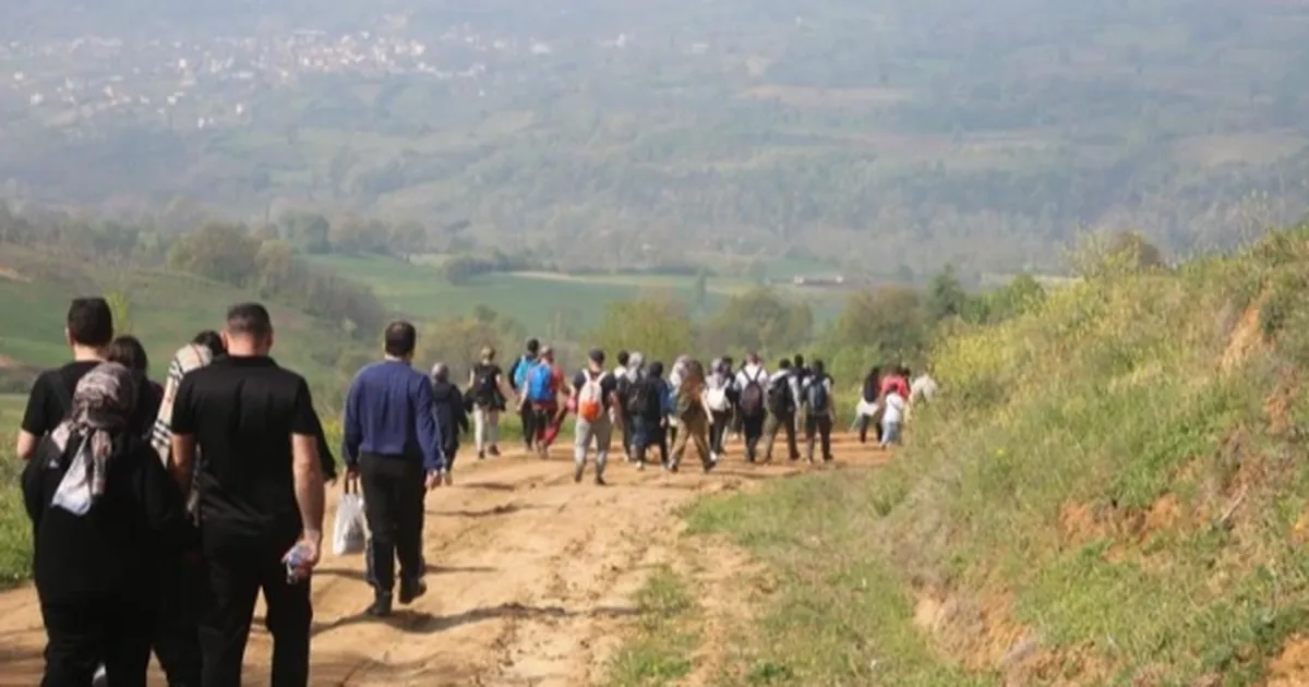 bursada-inegol-belediyesinden-19-mayis-doga-yuruyusu-etkinligine-davet-ZiwxESD8.webp