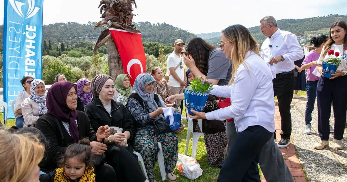 guzelbahceli-anneler-kahvaltida-bulustu-K2U3p6Ra.webp