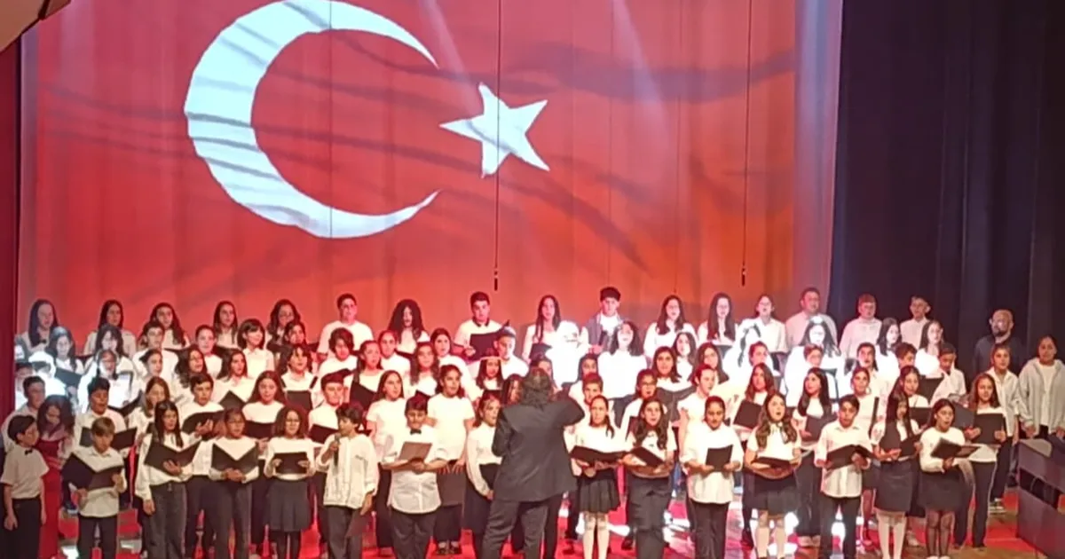 istanbul-silede-87-kisilik-cocuk-korosuna-yogun-ilgi-dpCg3V9z.webp