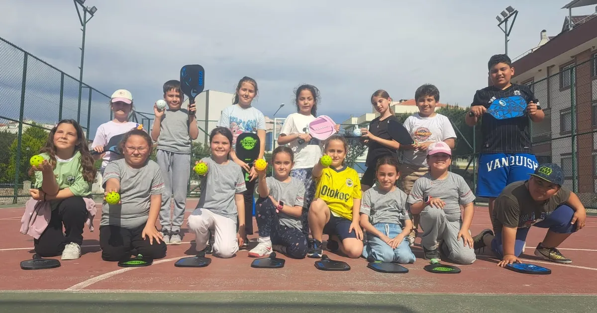 izmirde-pickleball-ligi-heyecani-dIwcMwOa.webp