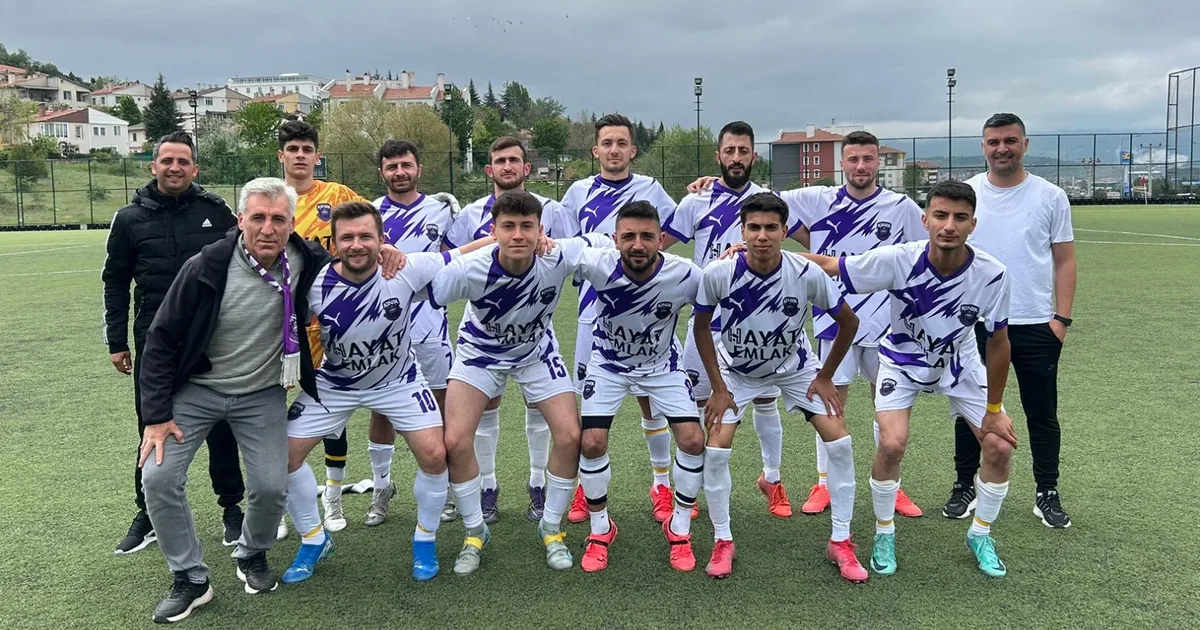 kinikspor-deplasmanda-sessizligini-bozdu-R6WPX2wn.webp