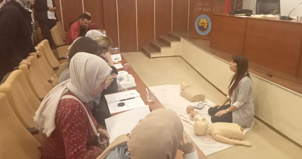 kocaeli-golcukte-personele-ilk-yardim-egitimi-BPSrPTL9.webp