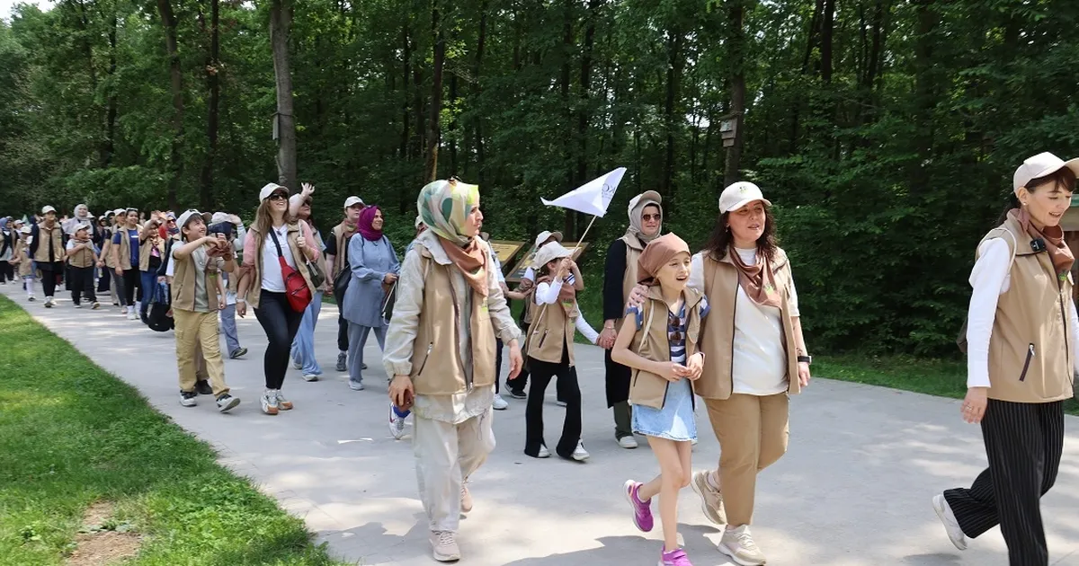 kocaelide-adim-adim-kocaeli-kulubu-sahaya-indi-2lZykbMs.webp