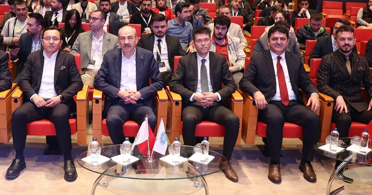 ktodan-dijital-gelecege-yolculuk-leDwbsdh.webp