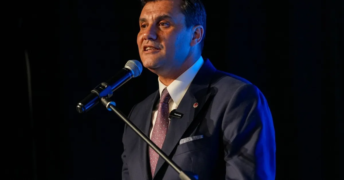manisa-buyuksehir-yeni-nesil-uygulamalarini-tanitti-Bddfzl9D.webp