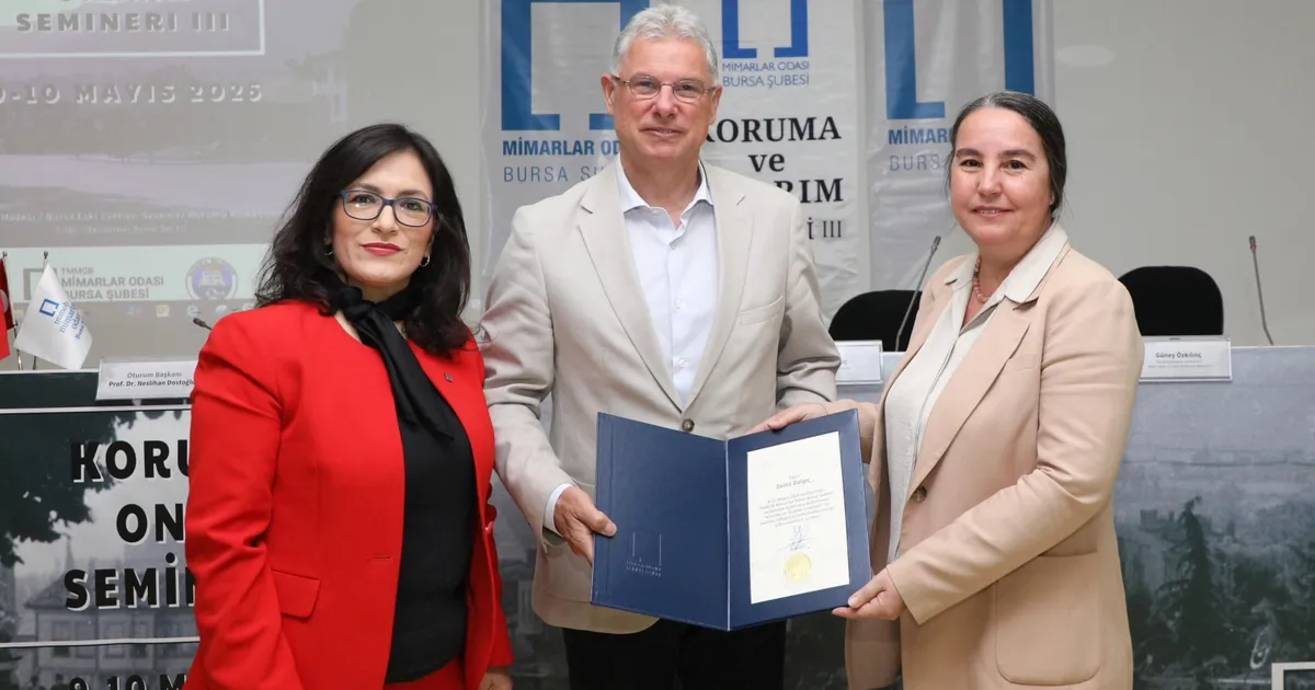 mudanyada-tarihi-dokuyu-korumak-icin-adim-eqy3V1jt.webp