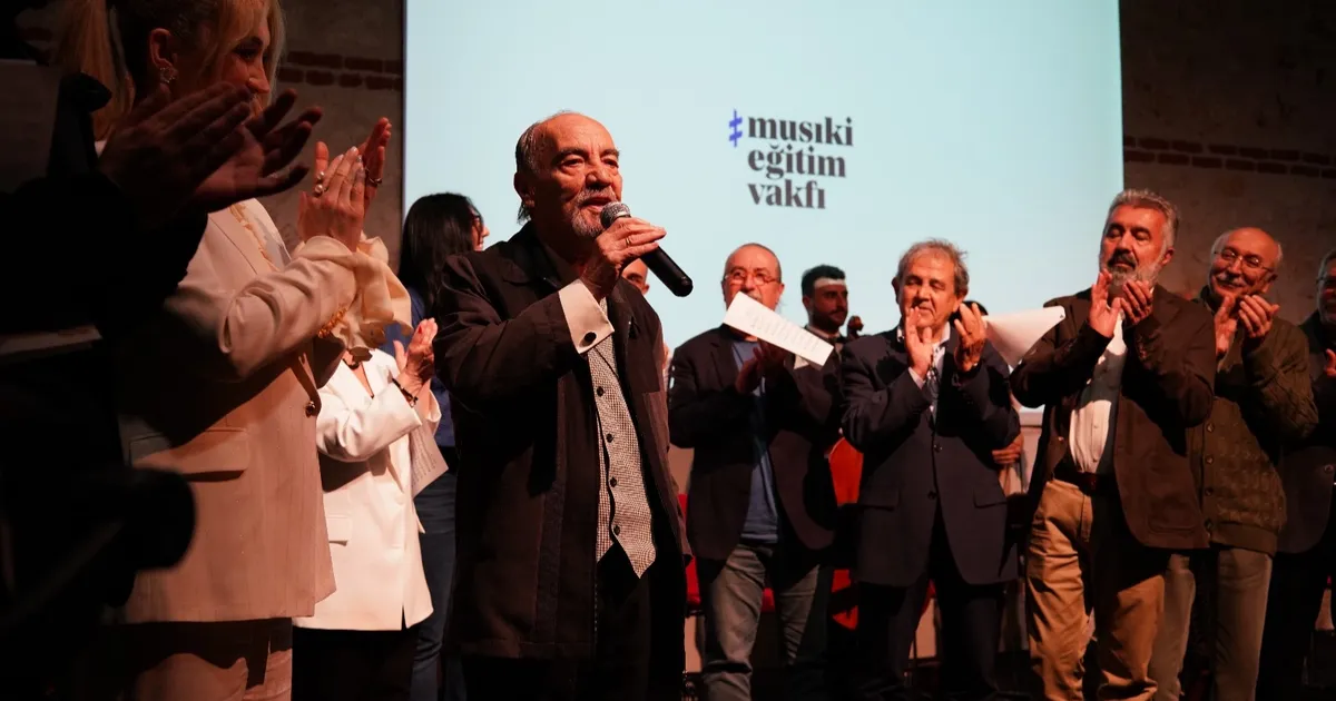 musiki-egitim-vakfindan-umit-gurelmana-vefa-konseri-65uTpxVa.webp