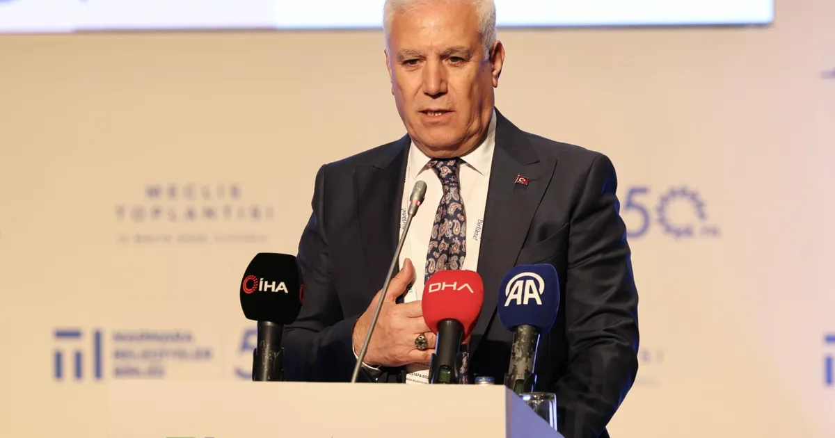 mustafa-bozbey-marmara-denizi-can-cekisiyor-birlikte-kurtaralim-Btu3ZNMy.webp