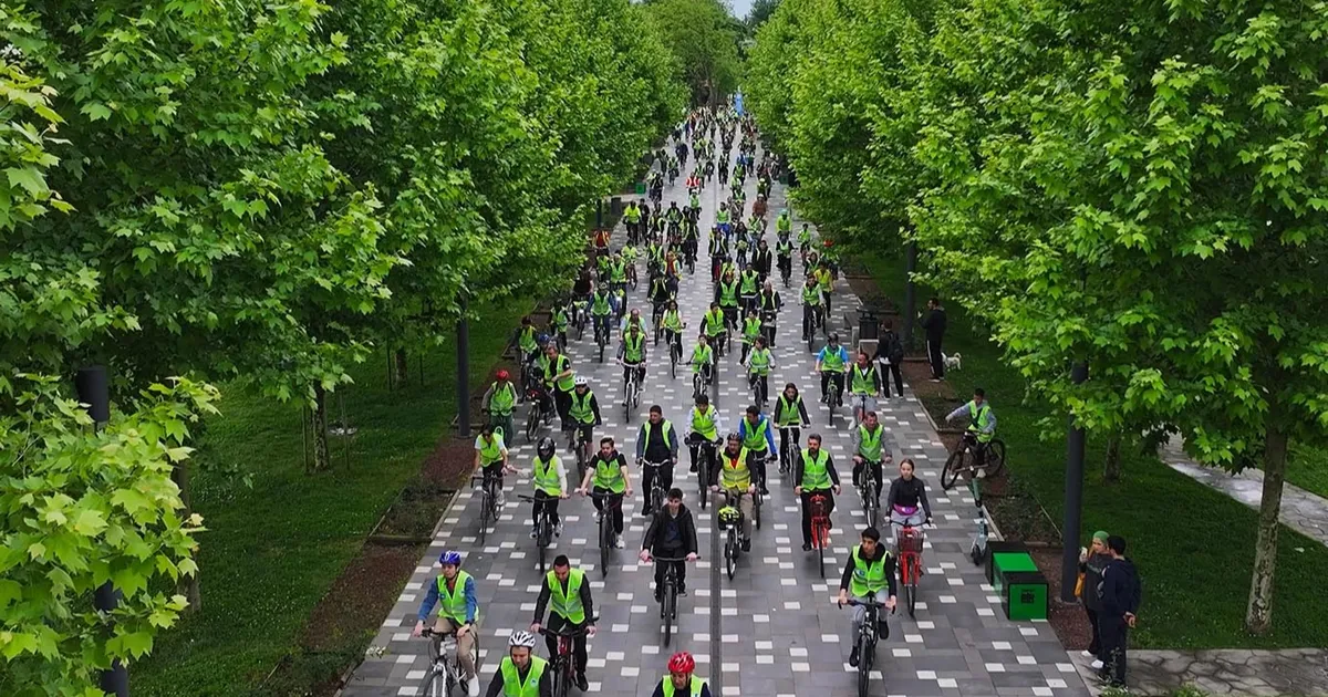 sakaryada-pedallar-daha-guvenli-bir-trafik-icin-donecek-myKWT2AD.webp