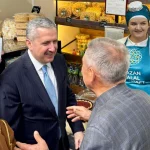ticaret-bakan-yardimcisi-kazan-helal-market-fuarinda-YpS6jLMT.webp