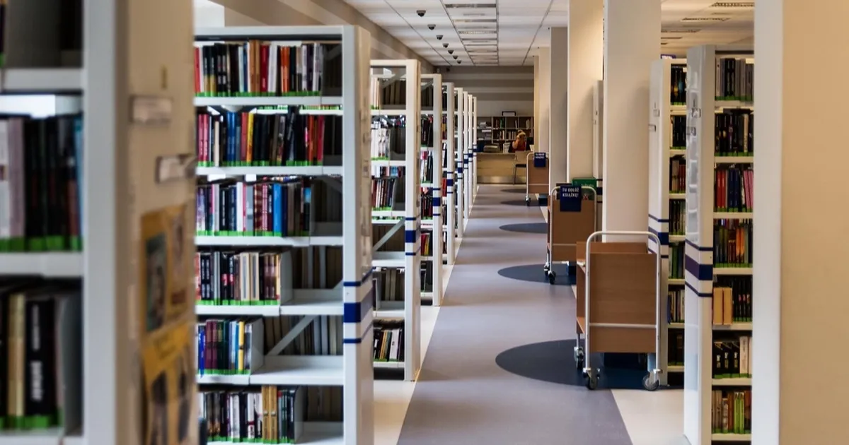 yayderden-kitap-okuma-krizi-uyarisi-Ma6BVsff.webp