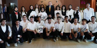 'Maziden Atiye' öğrencileri Ahlat Külliyesi'nde